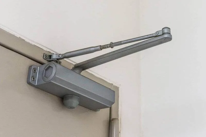 Có thể tự lắp tay co thủy lực Deller tại nhà