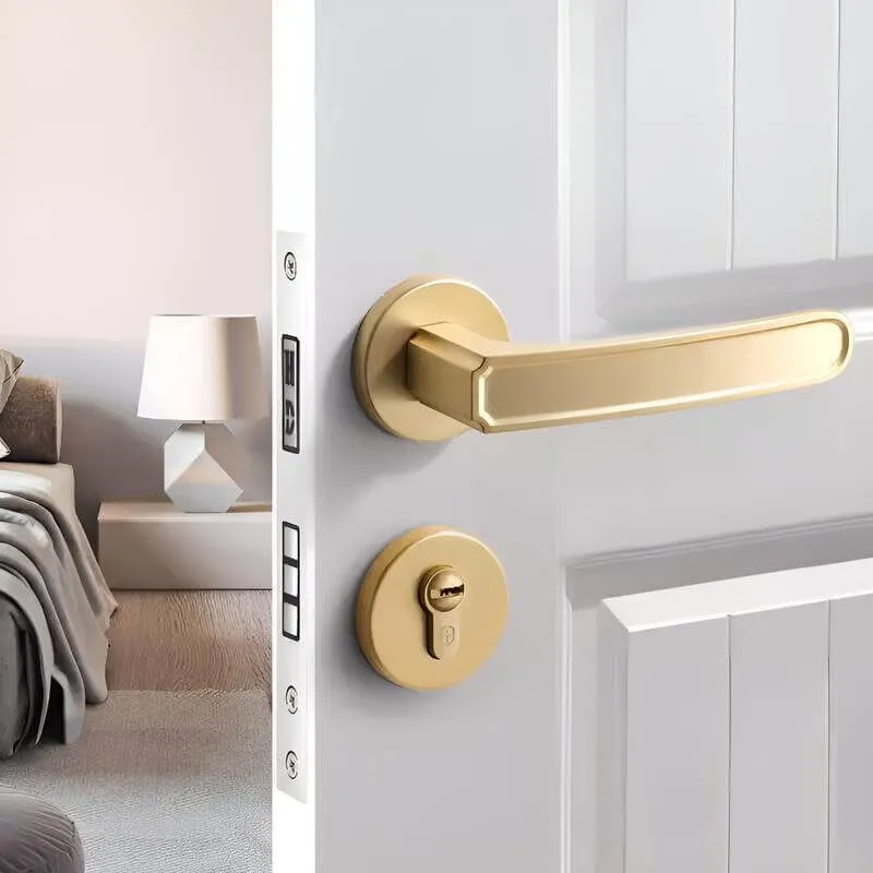 Lợi ích khi trang bị khóa cửa gỗ